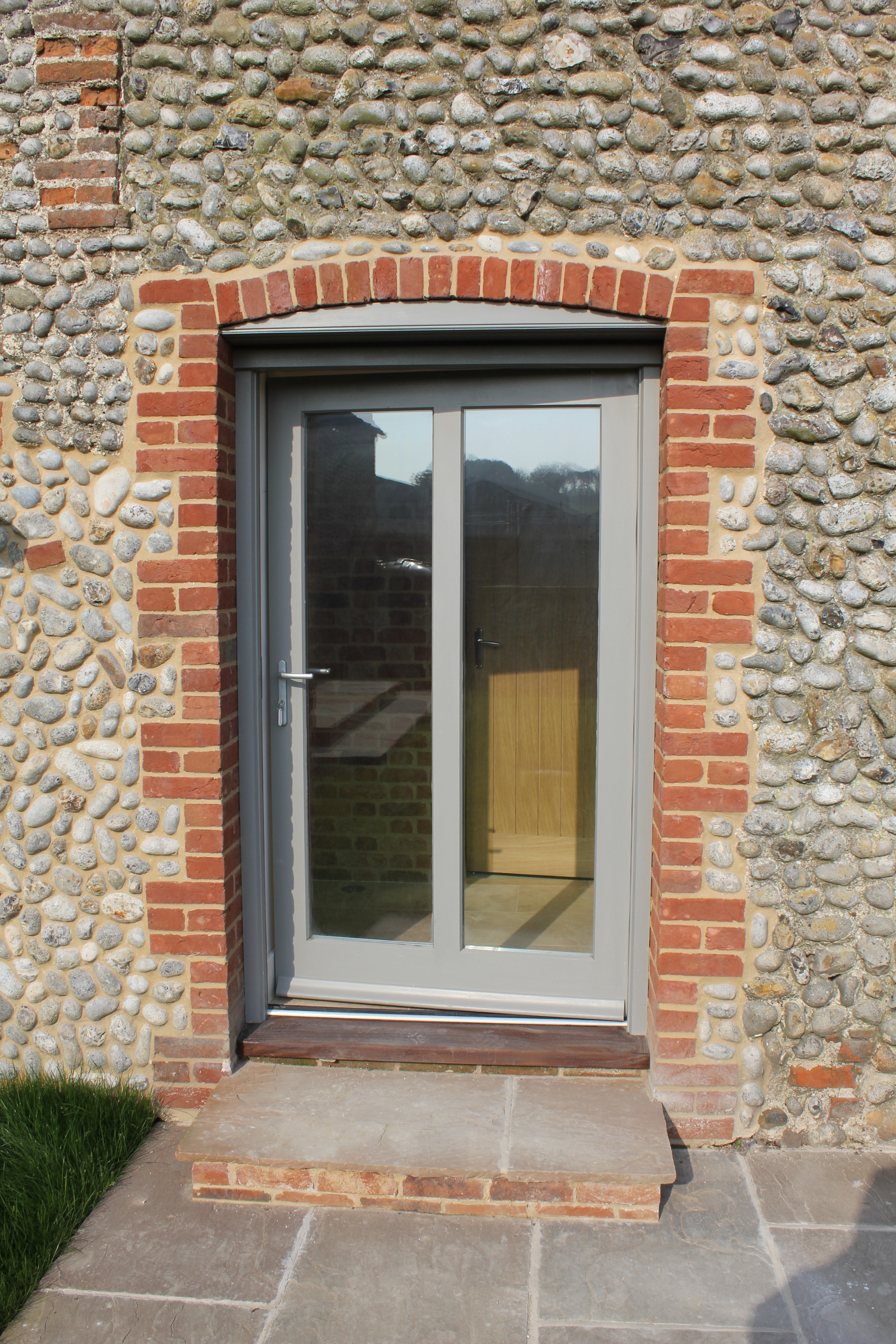 gallery/glazed door